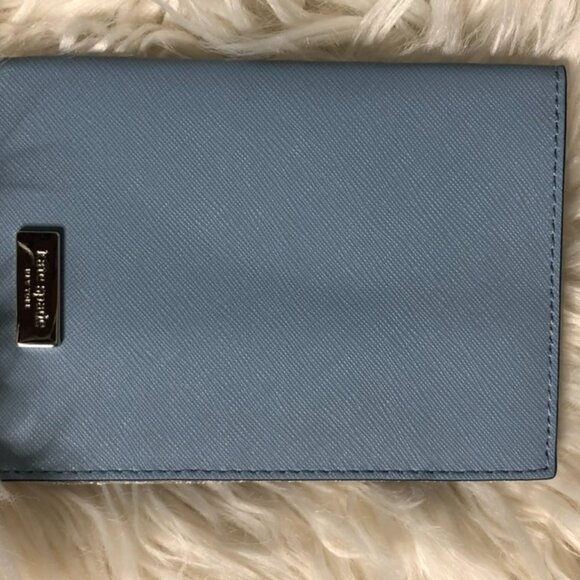 kate spade laurel way passport holder - Picture 7 of 15